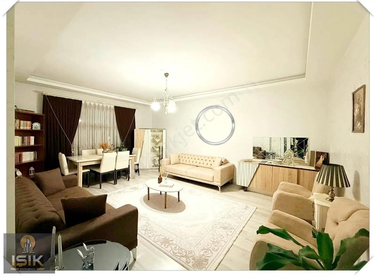 Işık Gm' Den Saraybosna Caddesi'nde Satılık 3+1 Lüx Daire