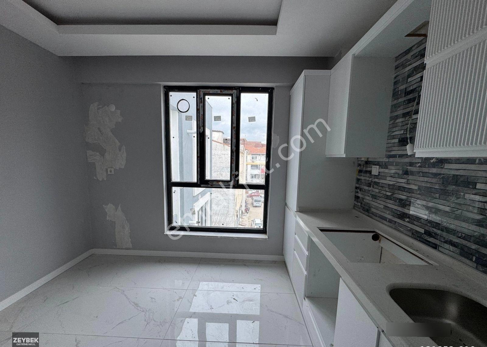Zeybek Emlaktan Kurtuluşta 2+1 Sıfır Dairemiz Kiralıktır - Görsel 18