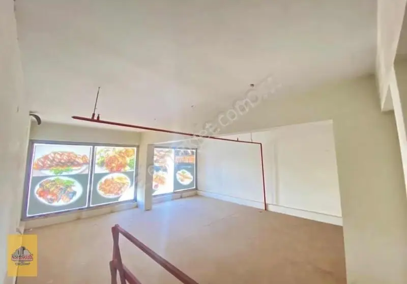 Fıstıklık Ana Cadde Üstü Kiralık 70 Metre Dükkan - Görsel 2