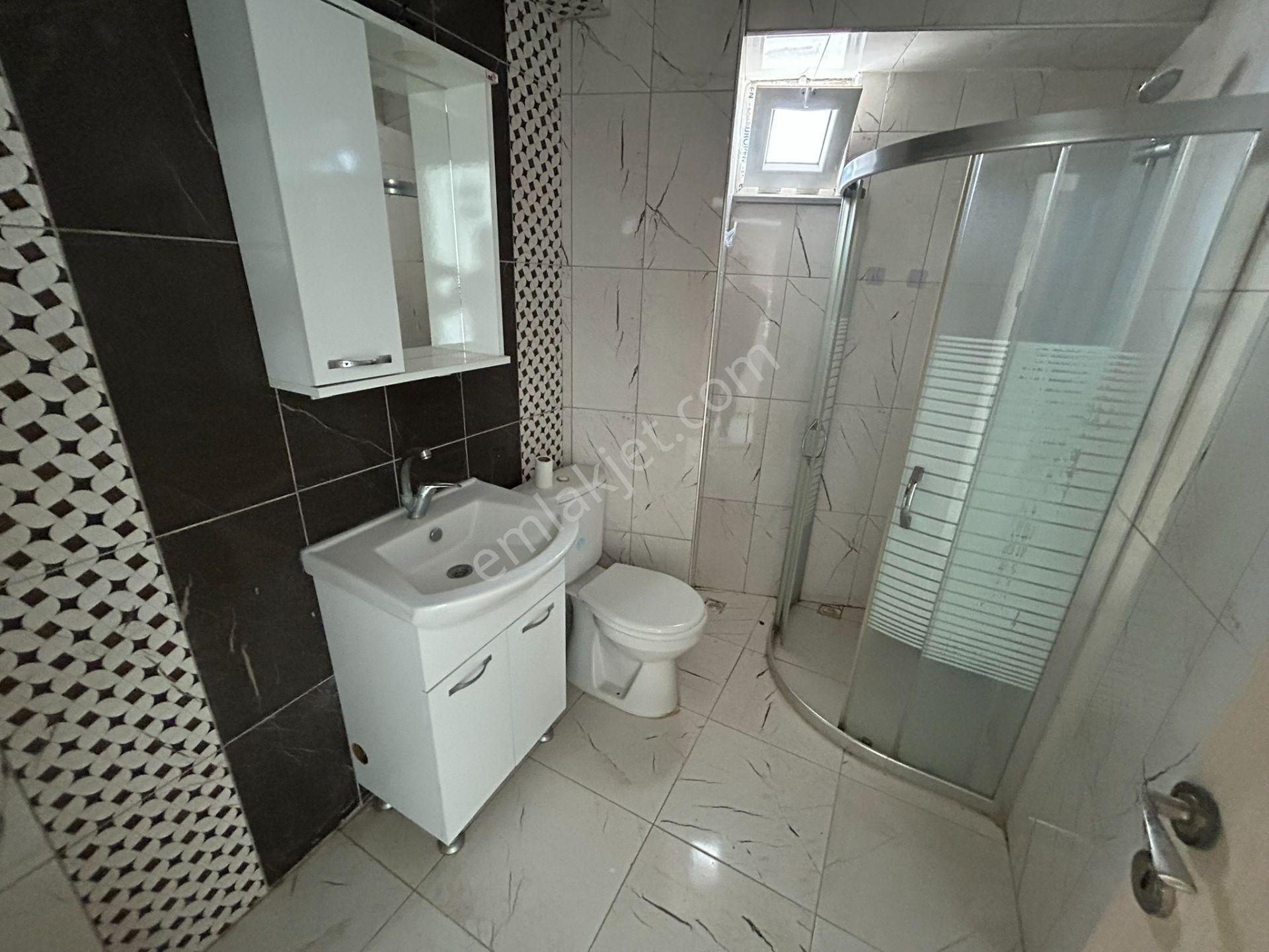 Bandırma Merkezde Uygun Fiyatlı Kiralık 1. Ara Kat 1+1 Daire - Görsel 11