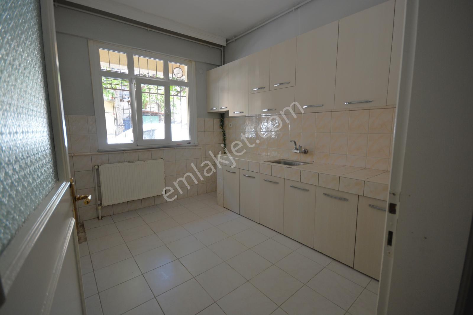 Kiralık 2+1 Metroya Yürüme Mesafesinde 100 M2 Daire - Görsel 12