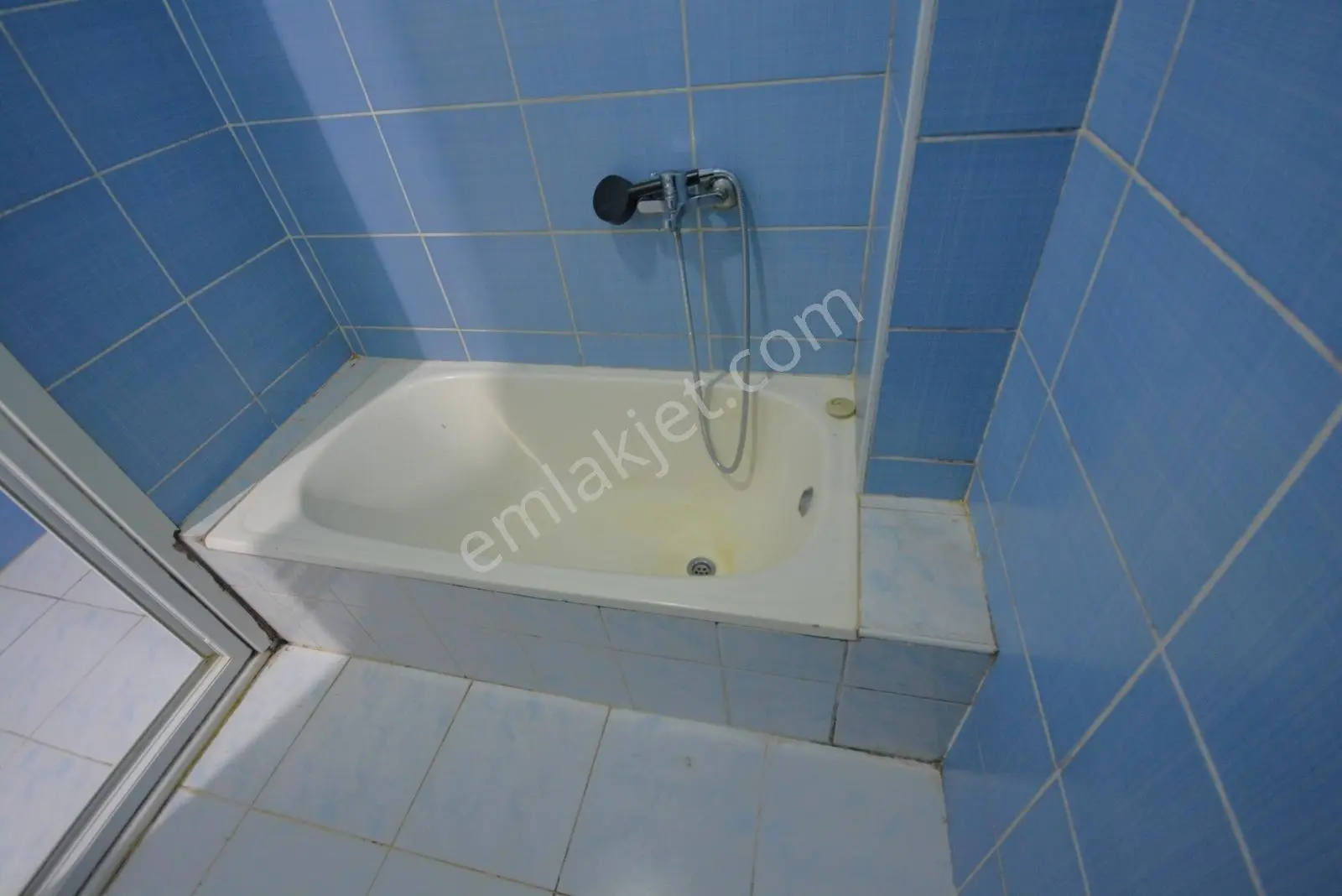 Kiralık 2+1 Metroya Yürüme Mesafesinde 100 M2 Daire - Görsel 24