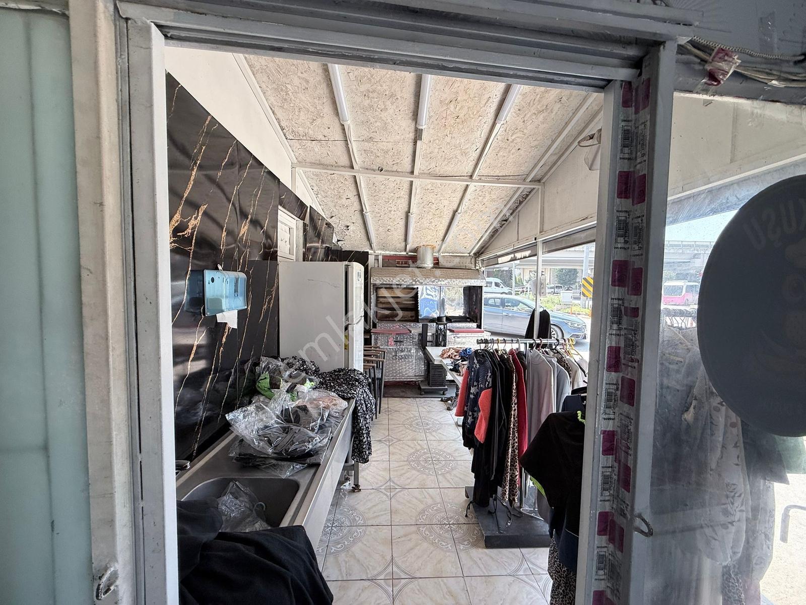 Devren Kiralık Merkezi Lokasyon Hem Market Hem Kokoreçci - Görsel 6