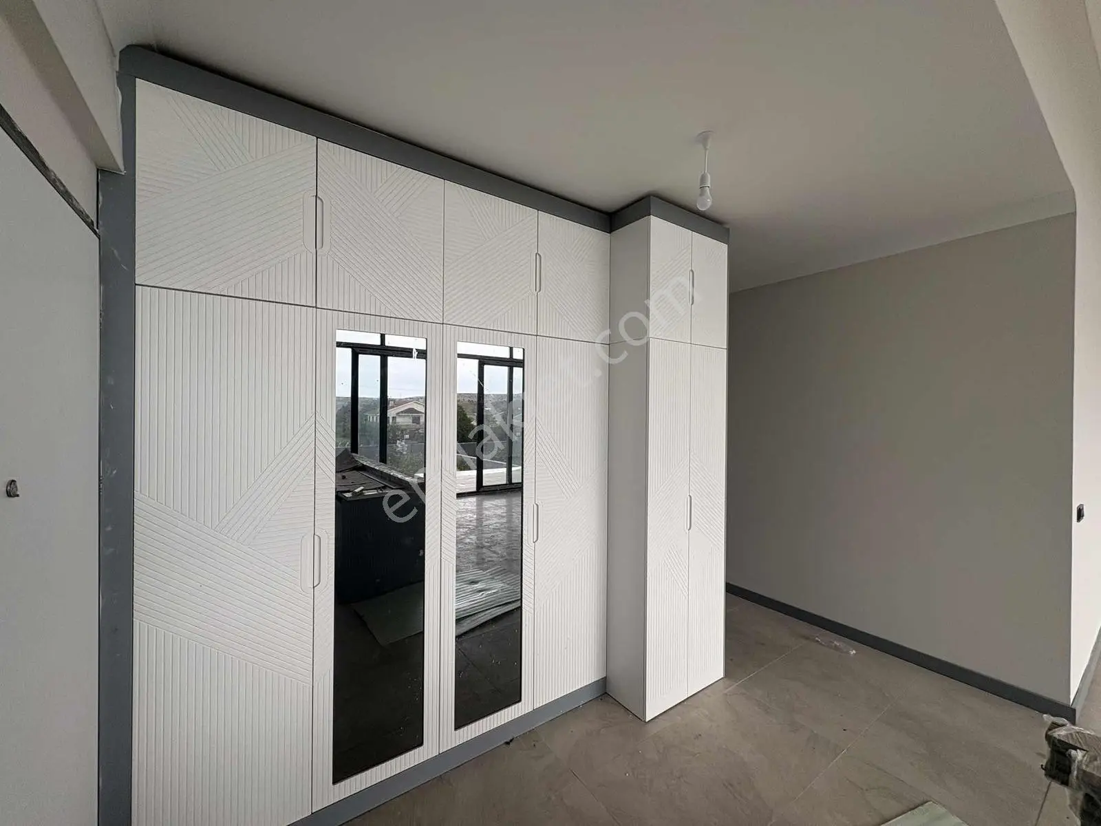 Akprime'dan Benzersiz Bir Projede Acil Satılık Köşe Villa - Görsel 4