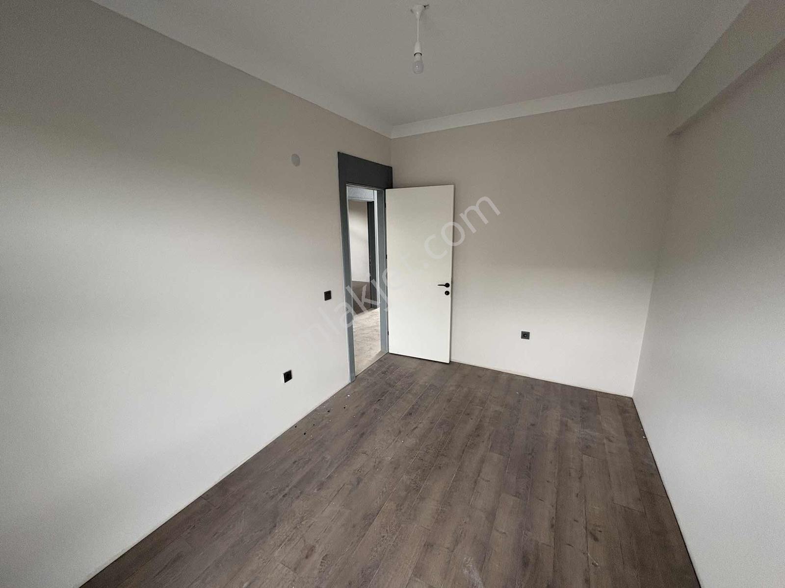 Akprime'dan Benzersiz Bir Projede Acil Satılık Köşe Villa - Görsel 24