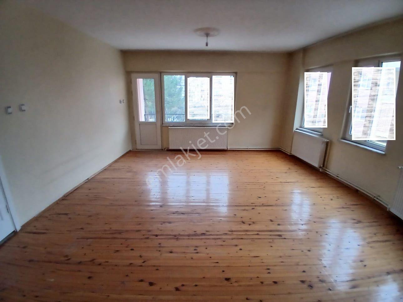 Ender Uysal Gayrimenkulden Kınıklı Mahallesin De 3+1 Kiralık Balkonlu Daire... - Görsel 3