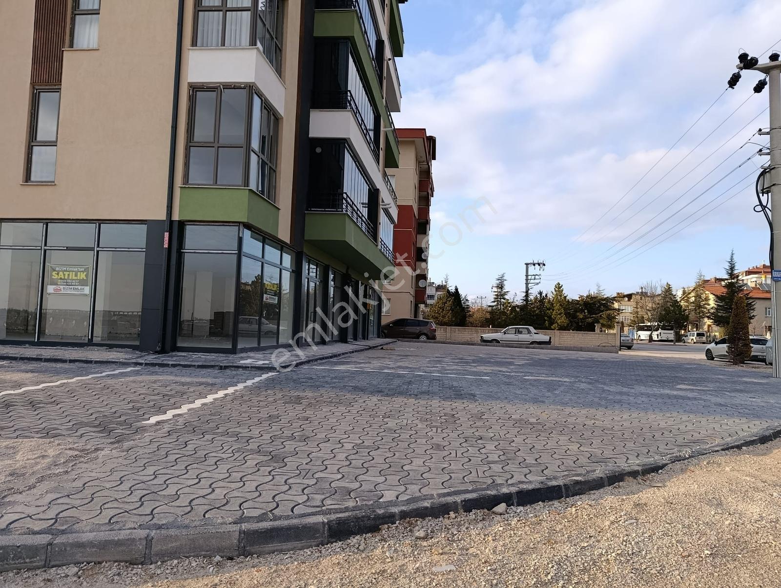 Evim Türkiye Bizim Emlaktan Muhteşem Konumlu Kiralık Dükkan! - Görsel 3