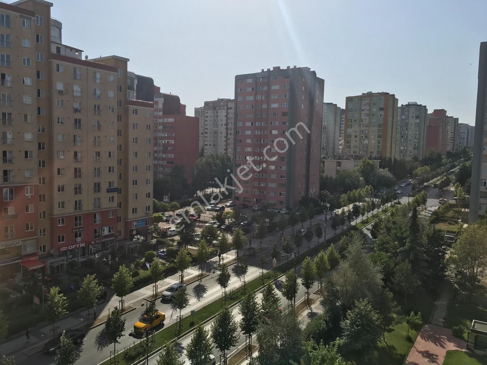 Beylikdüzü Metrobüse 3 Dk, Bahçeli, Otoparklı 3+1 Satılık Daire - Görsel 17
