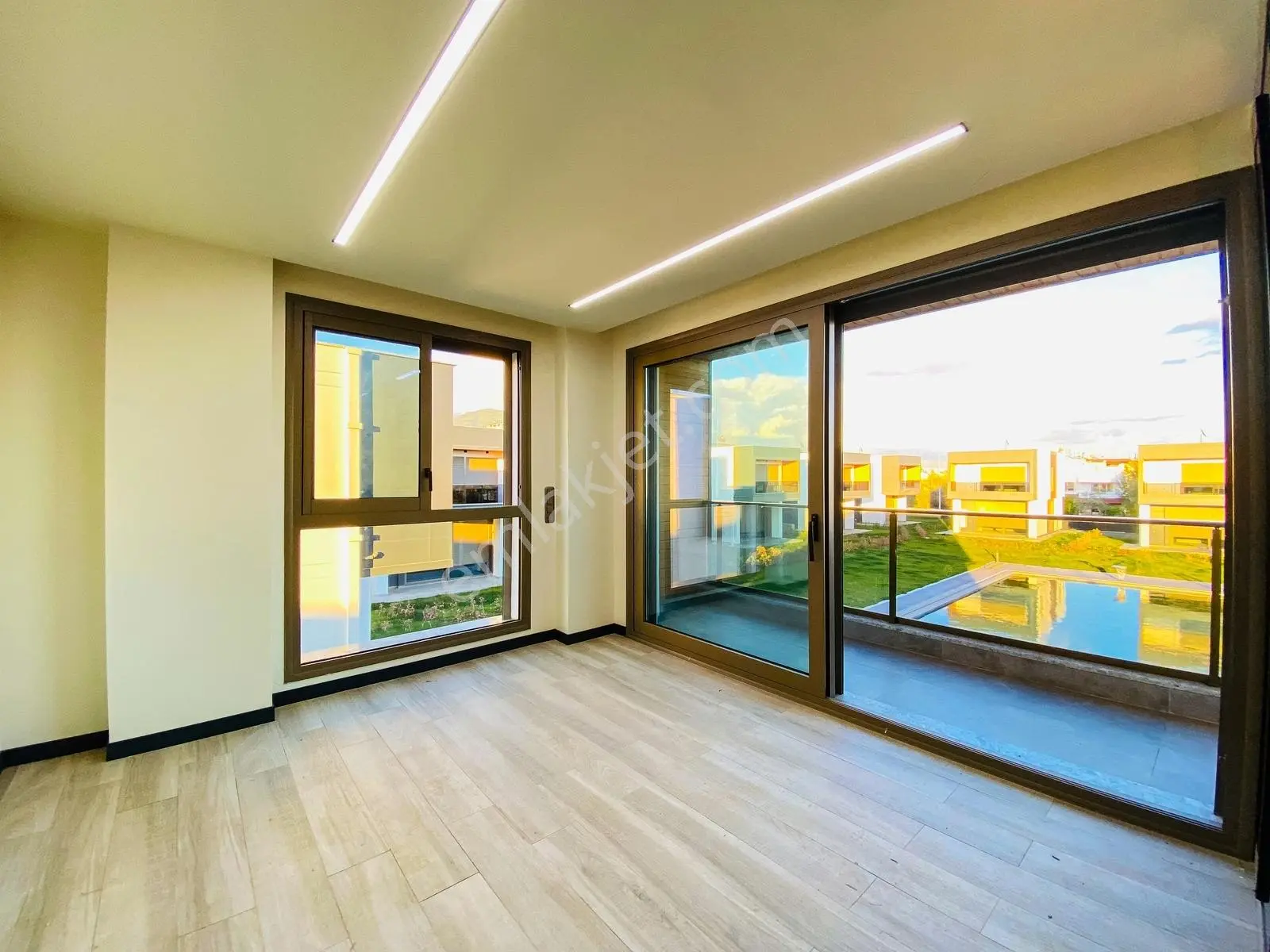 Kerimde Altınoluk Satılık Sıfır 3+1 Havuzlu Müstakil Villa - Görsel 3