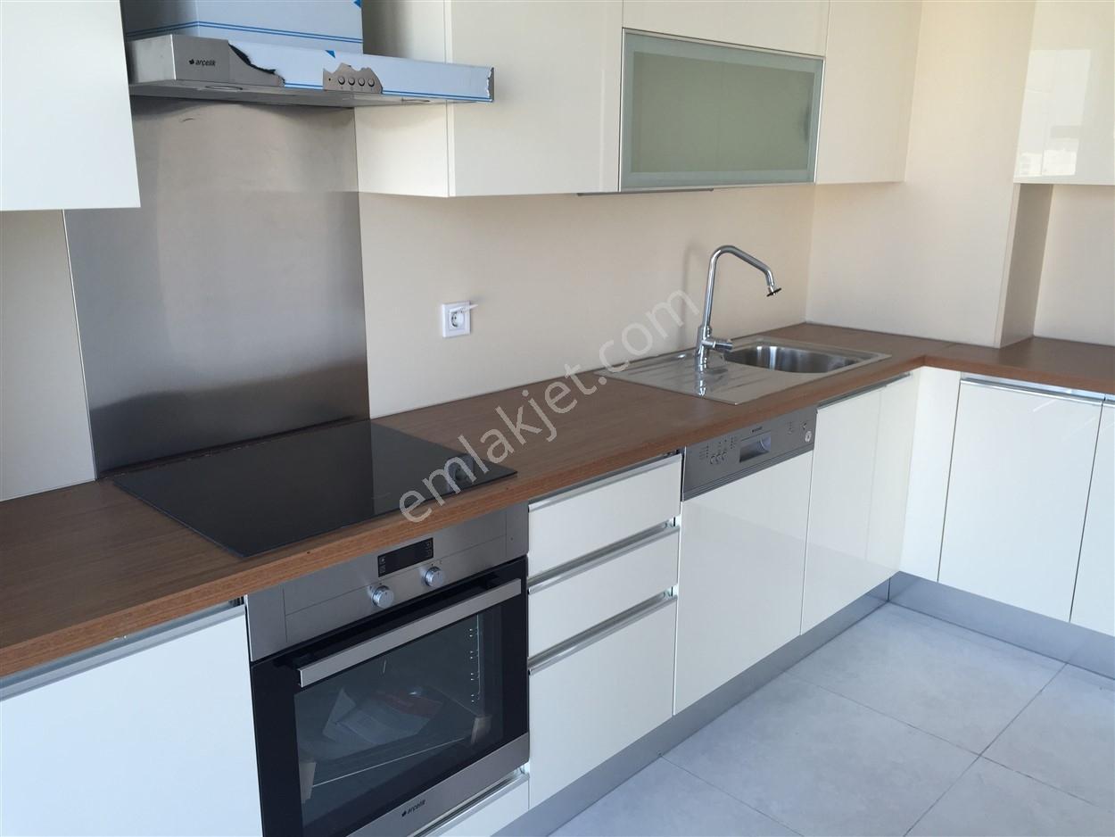Suryapı Corridor'da Satılık 2+1 102m2 17. Kat Köşe Daire - Görsel 12