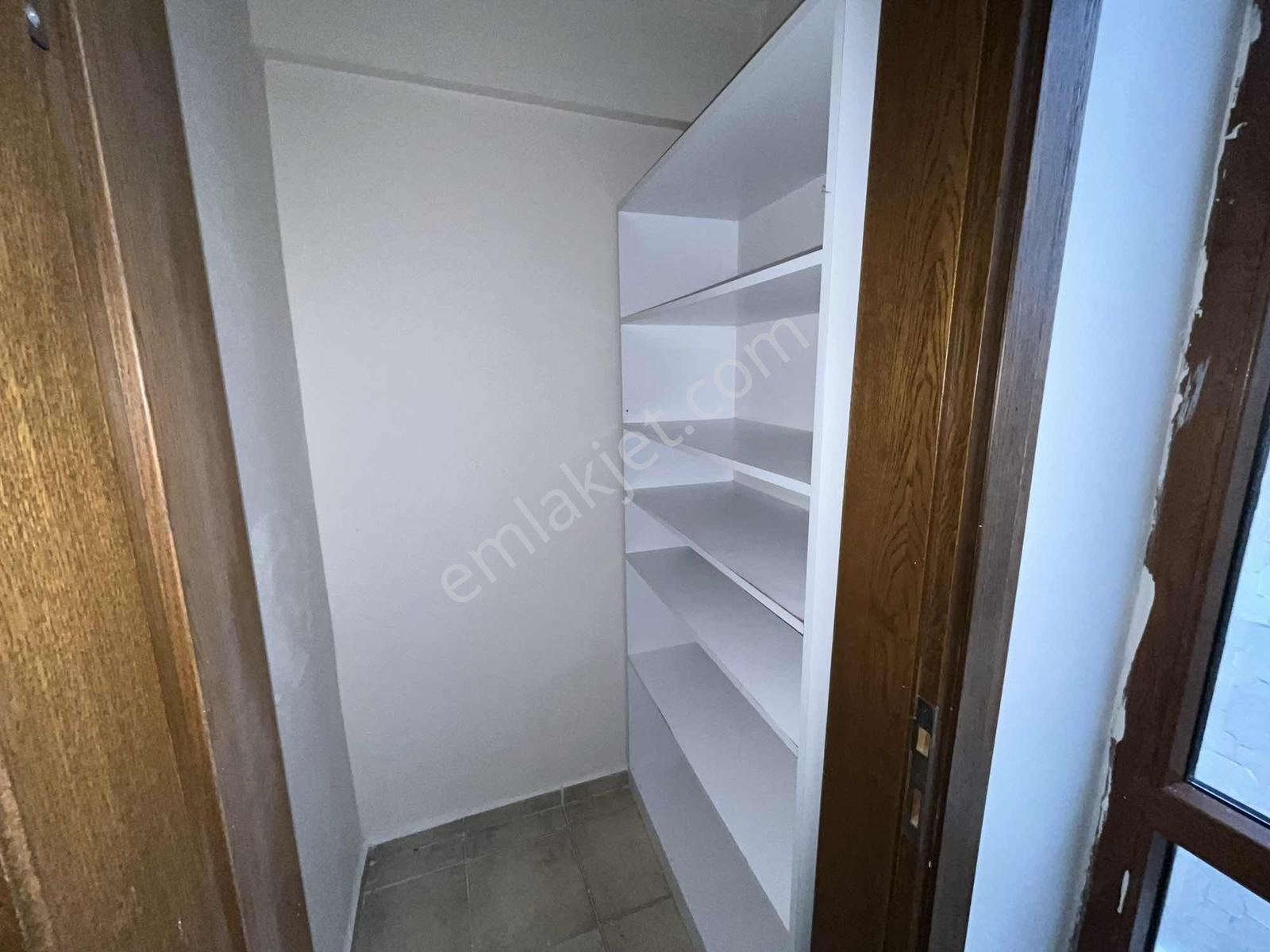 Lüks Kullanışlı Ve Geniş 4+1 Daire - Görsel 18