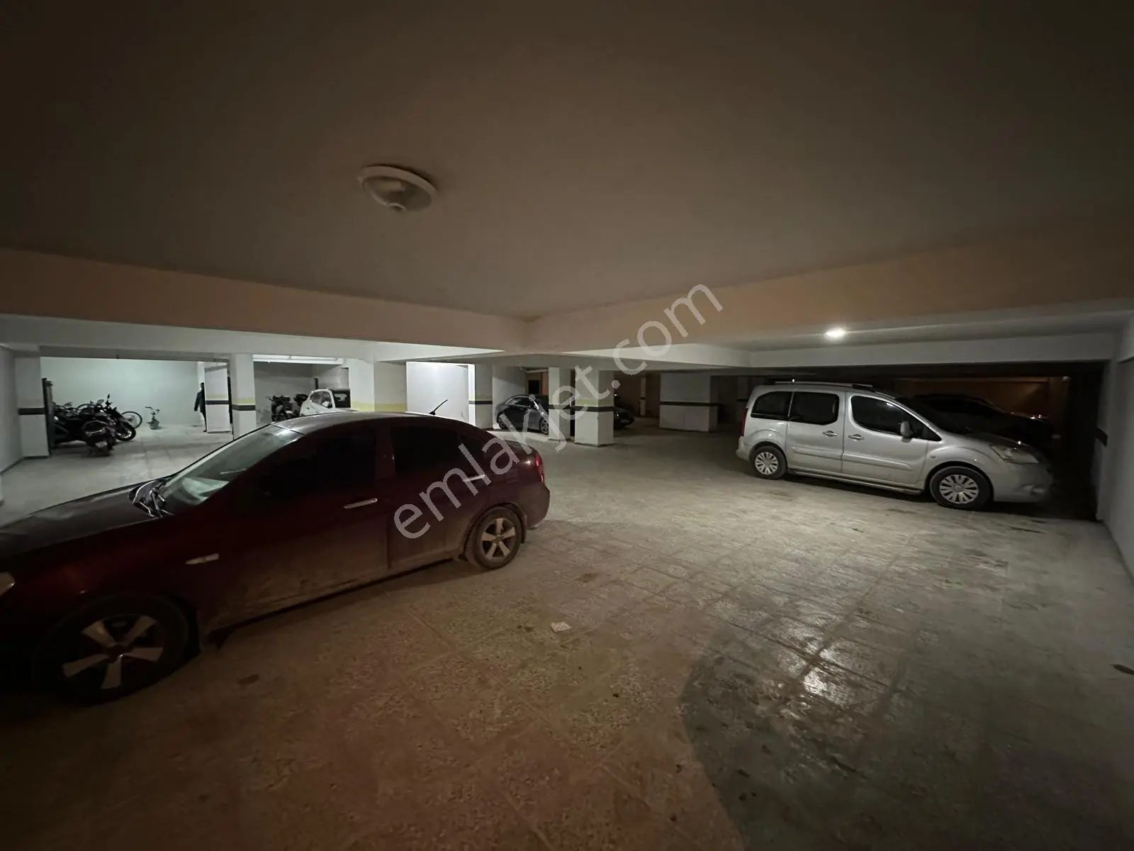 Uyaran 79'dan Kazım Karabekir Mh Satılık Lüx Daire - Görsel 2