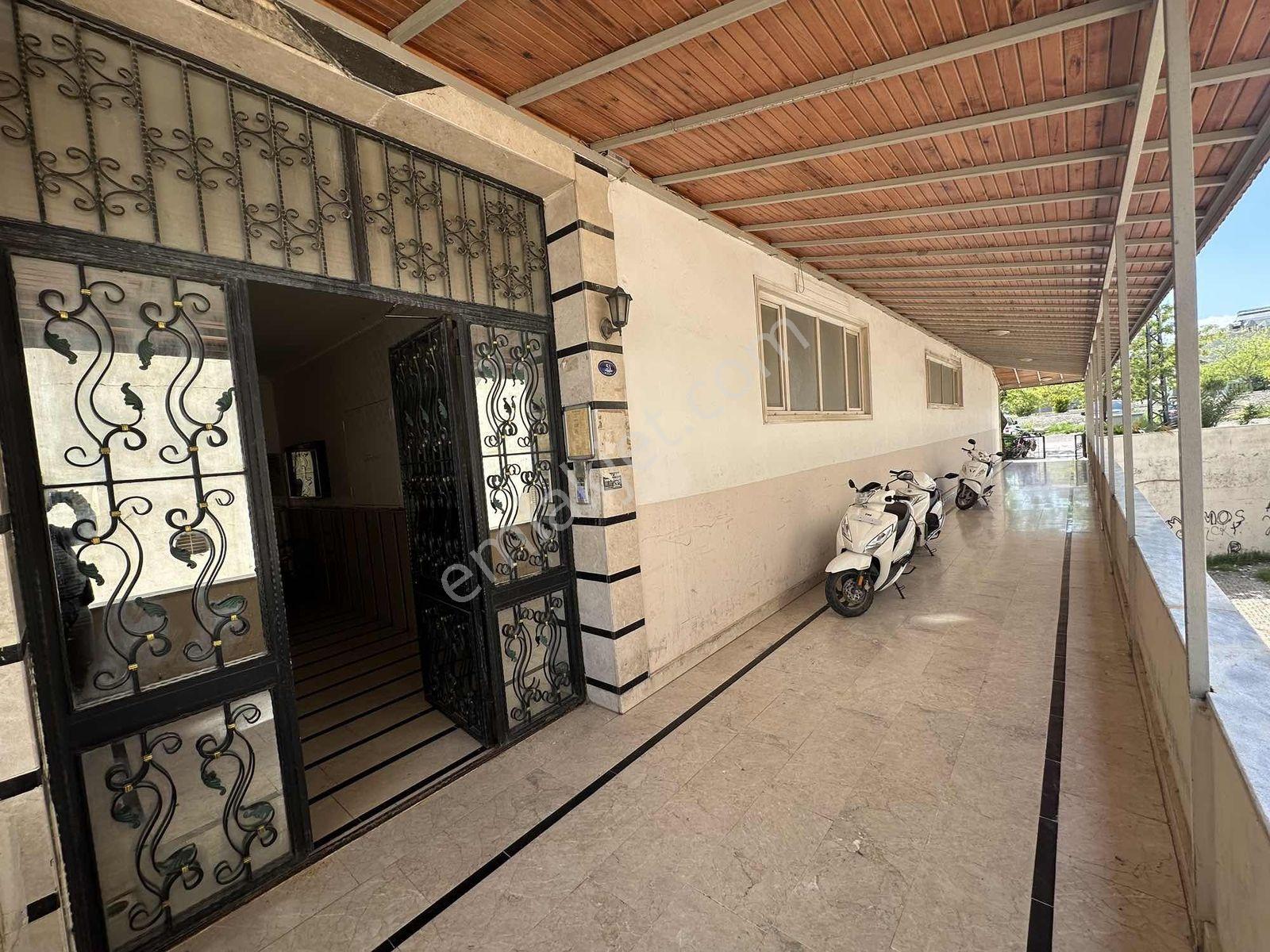 Uyaran 79 Gayrimenkul Den Çevre Yolu Üstü 4+1 Satılık Daire - Görsel 26
