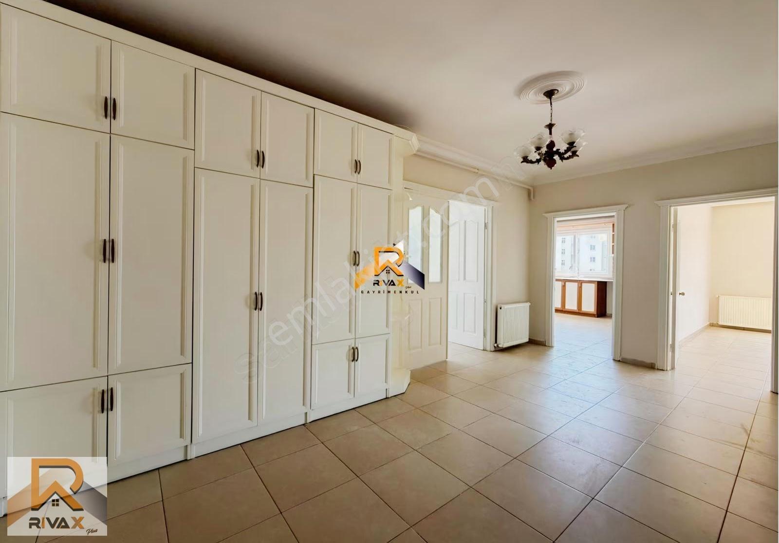 Rivax'tan Ultra Geniş 7/24 Güvenlik Deniz Manzaralı Kiralık 4+1! - Görsel 31