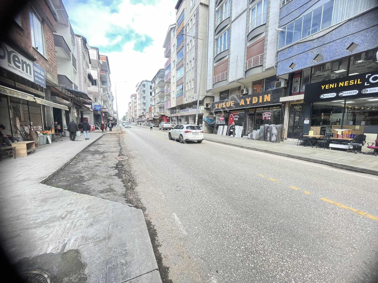 Mabelden İster Sobalı İster Doğalgazlı Çarşıda Fırsat Kiralık - Görsel 9