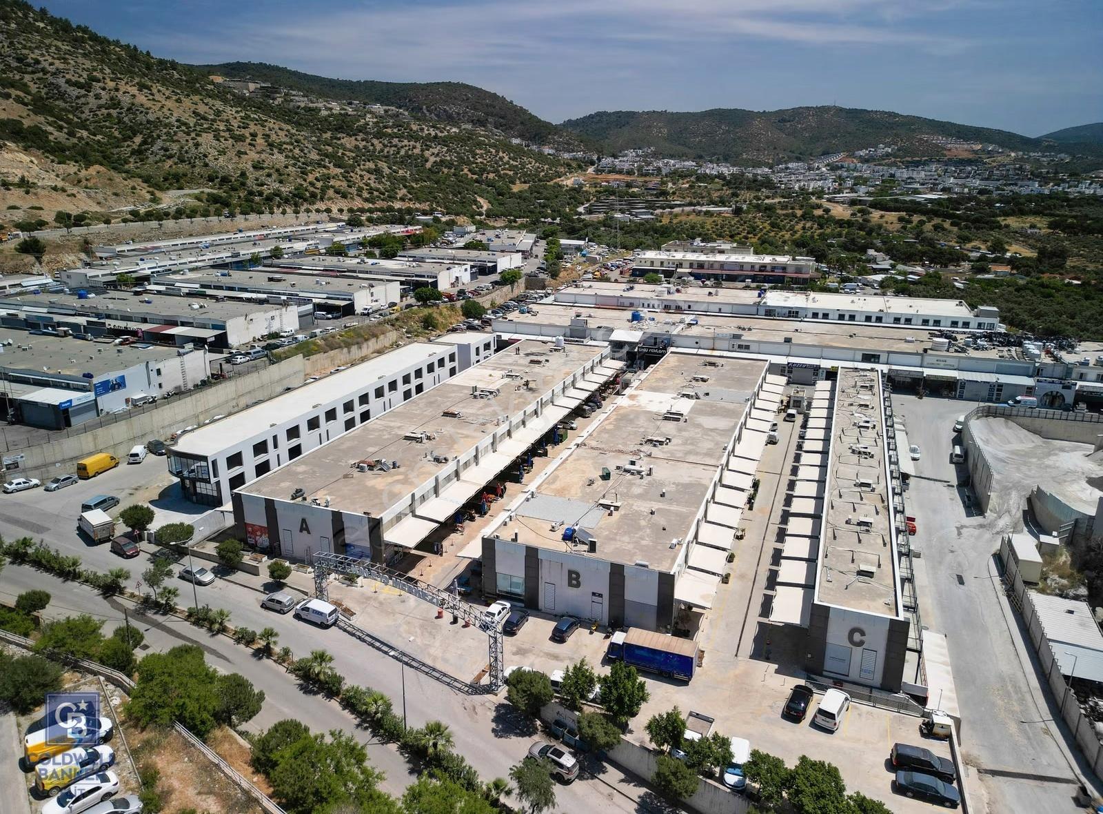 Bodrum Konacık Kale İş Merkezi Satılık Dükkan - Görsel 3