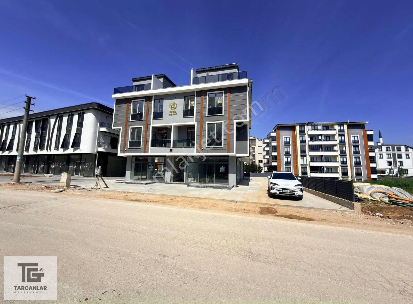 Tarcanlardan ,yeşilova Merkezde Rezidans Bölgesinde 130m2 Dükkan - Görsel 11