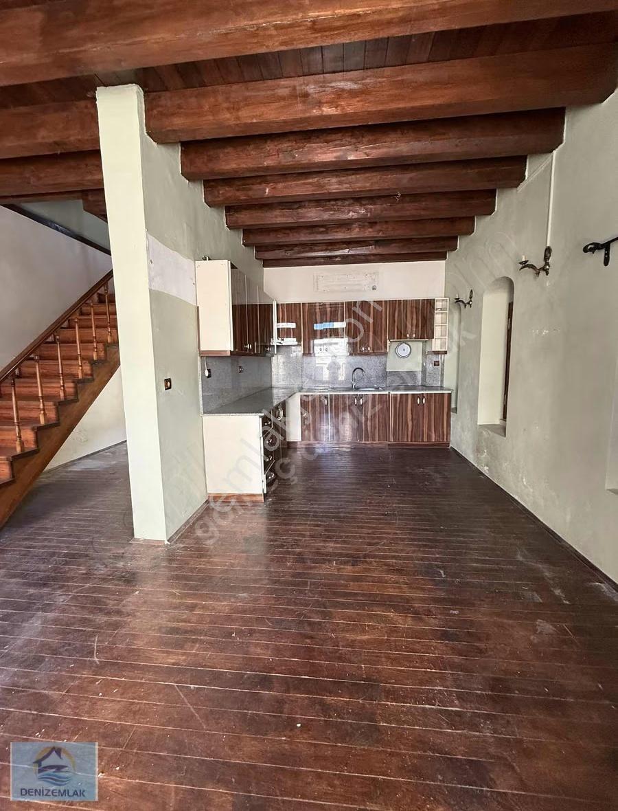 Ayvalık Köşe 4+1 Villa - Görsel 17