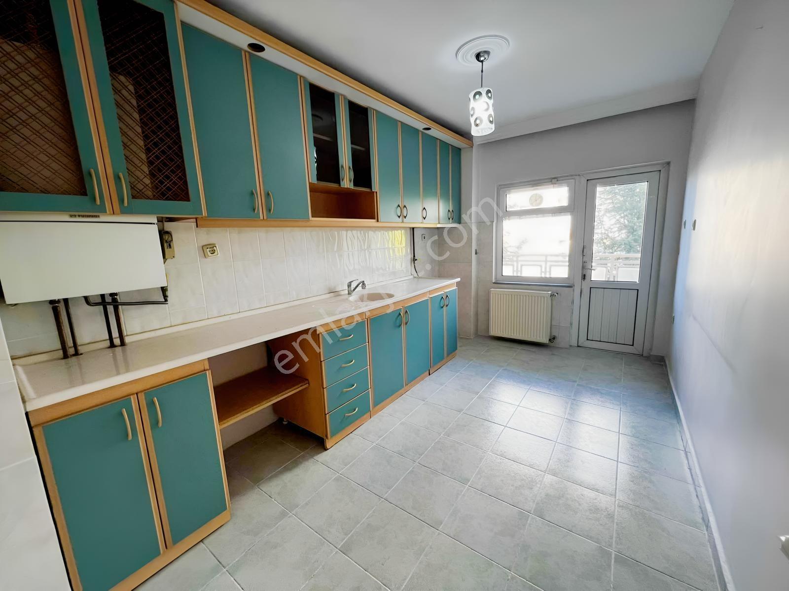 Ataevler Barış Mah Nilkent Sitesinde Arakat Satılık 3+1 Daire - Görsel 9