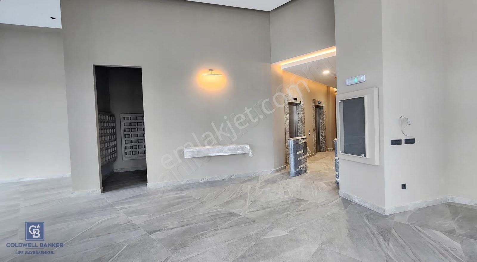 Aylin Berent'ten Evora İzmir'de Full Deniz Manzaralı Daire - Görsel 12