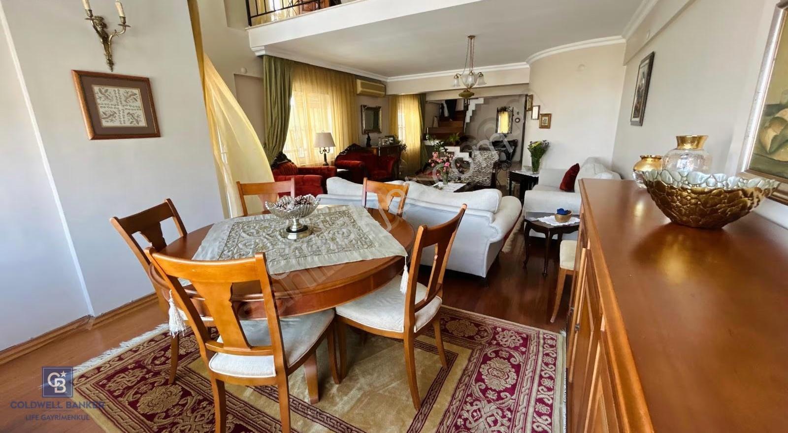 Hakimevlerinde 4+2 Satılık Loft Dubleks Deniz Manzaralı Daire - Görsel 3