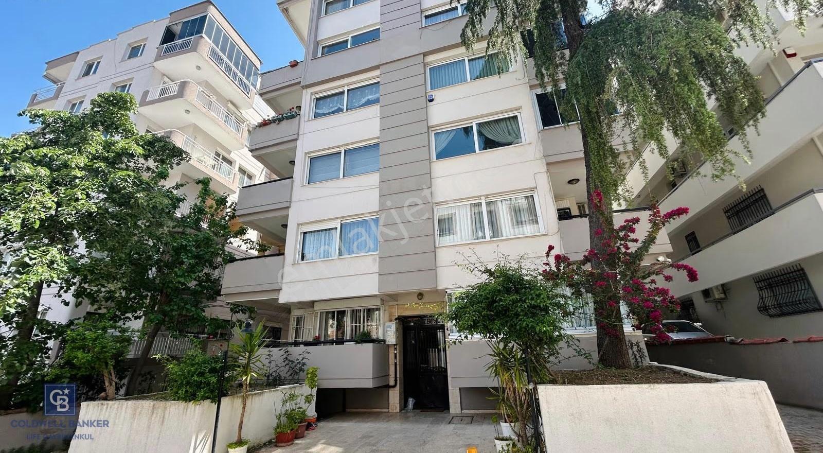 Hakimevlerinde 4+2 Satılık Loft Dubleks Deniz Manzaralı Daire