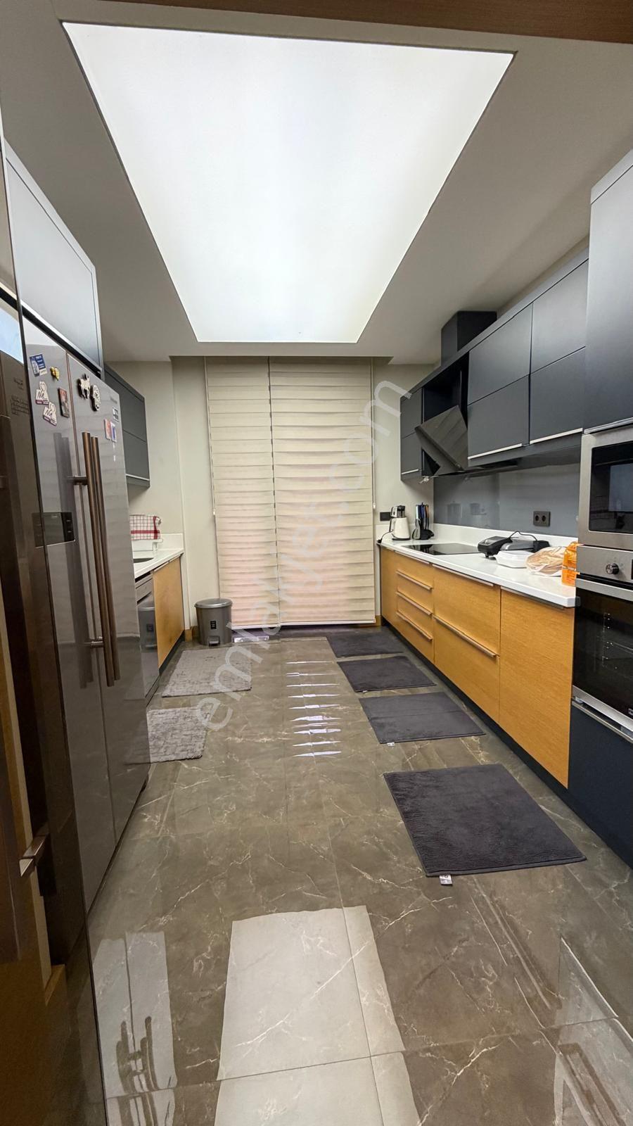 Kepez Duacı'da Site İçerisindeözel Havuzlu & Özel Bahçeliultra Lüks 4+1 Villa - Görsel 11