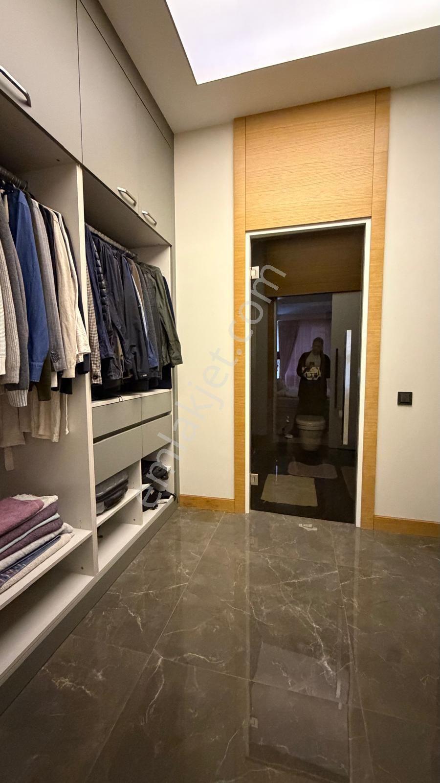 Kepez Duacı'da Site İçerisindeözel Havuzlu & Özel Bahçeliultra Lüks 4+1 Villa - Görsel 18
