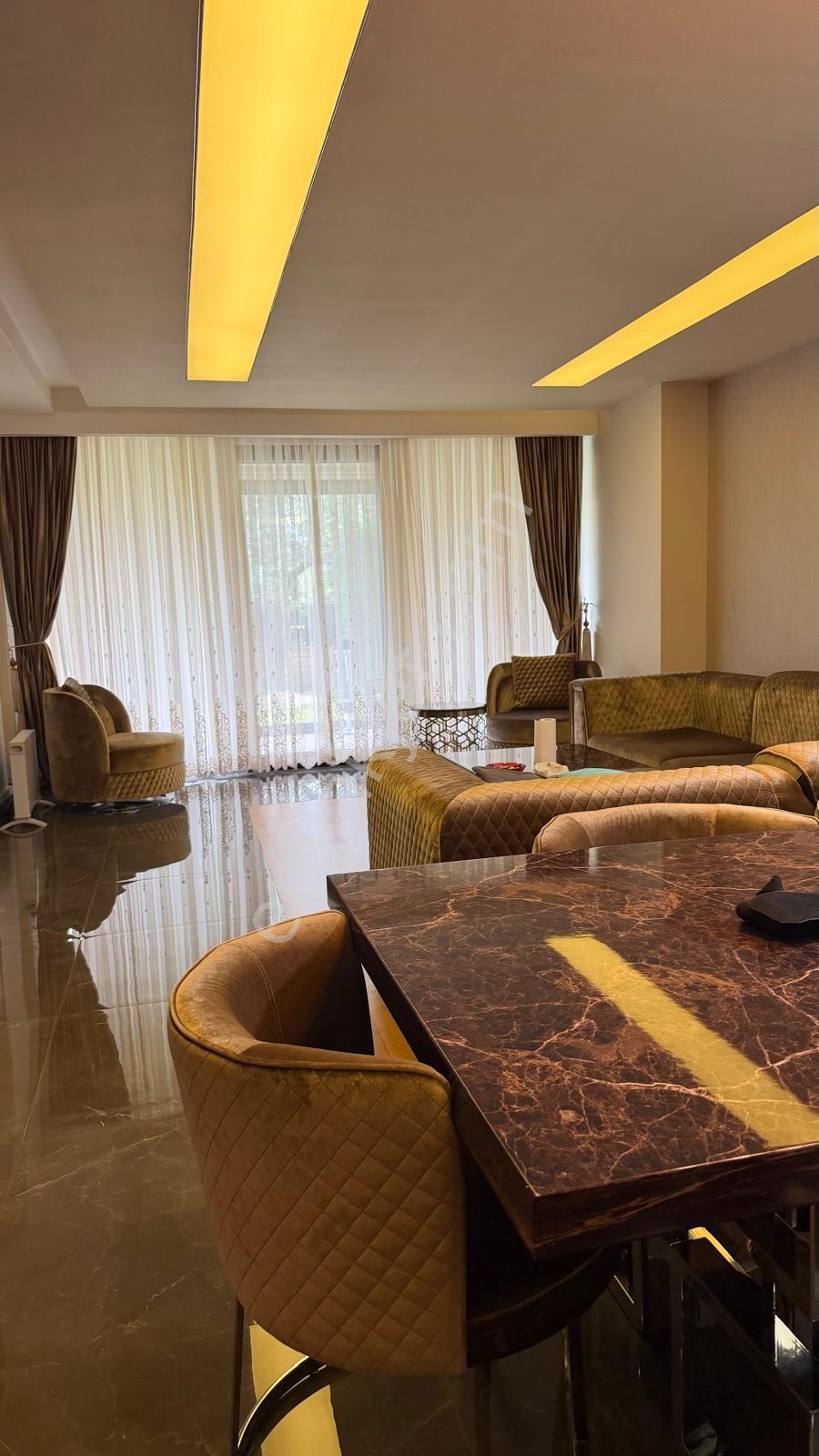 Kepez Duacı'da Site İçerisindeözel Havuzlu & Özel Bahçeliultra Lüks 4+1 Villa - Görsel 6