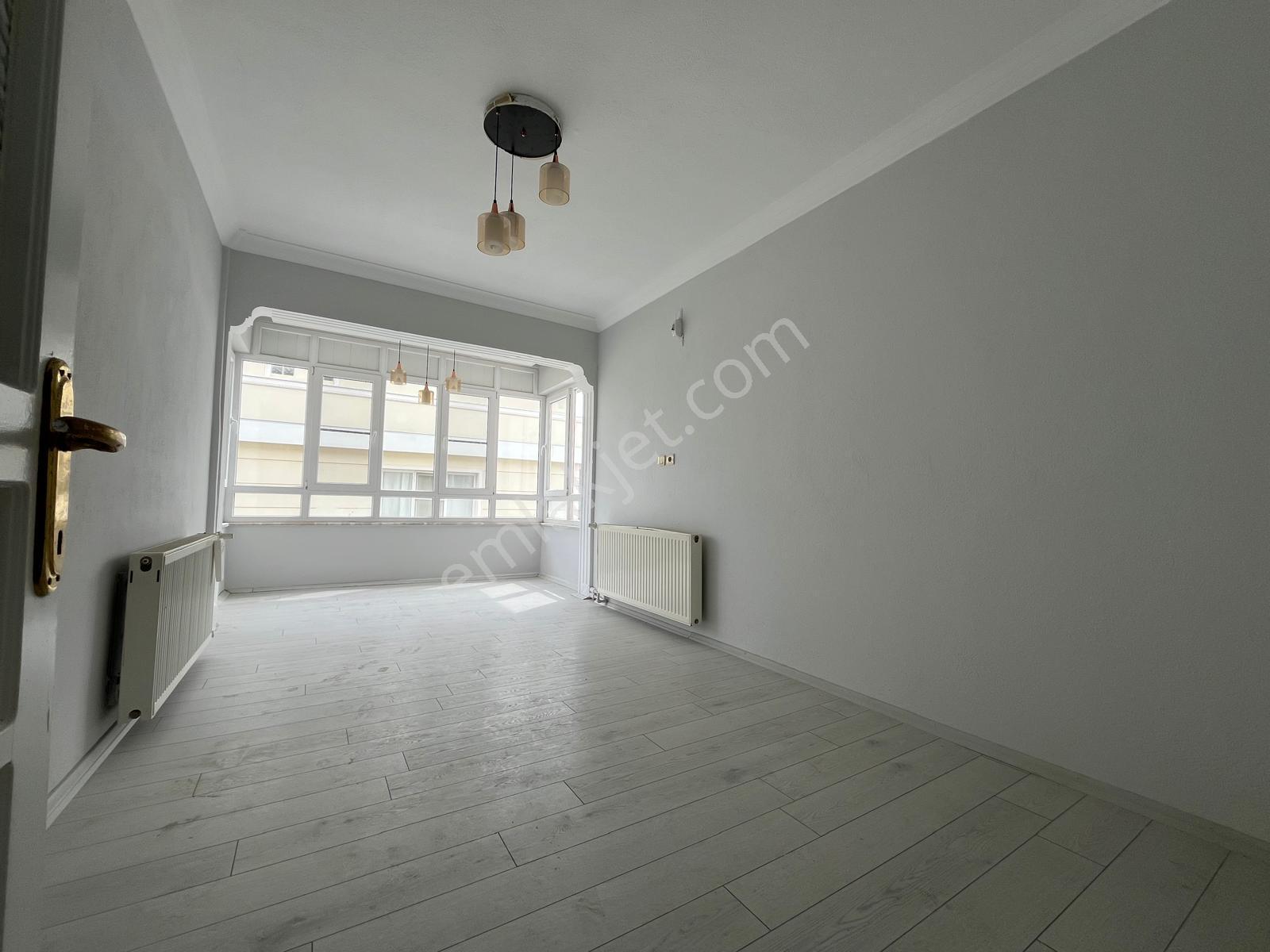 📣 Nazilli İstiklal’de 3+1 Kiralık Daire 📣 - Görsel 4