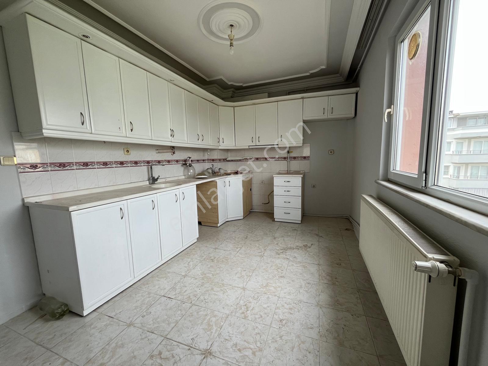 📣 Nazilli İstiklal’de 3+1 Kiralık Daire 📣 - Görsel 11