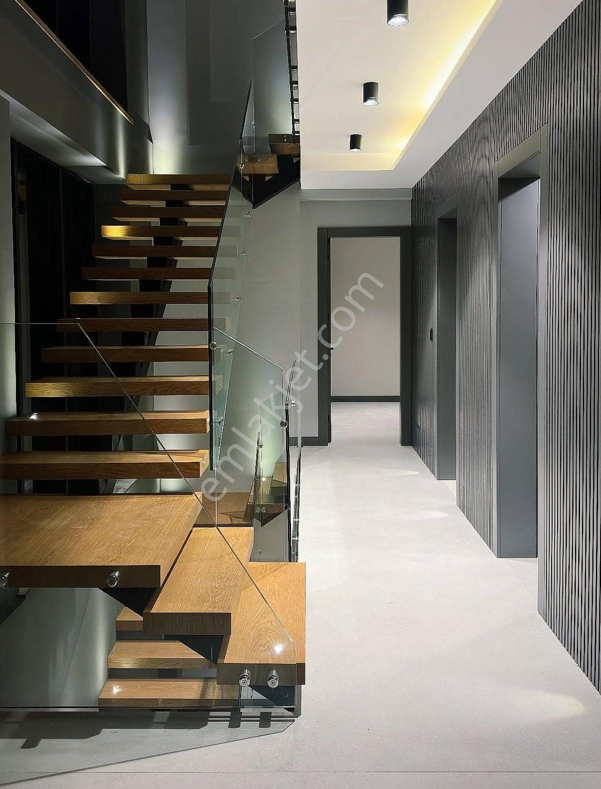İzmir Çeşme'de Ilıca Plajı'na Yakın Havuzlu Yeni Villa - Görsel 15