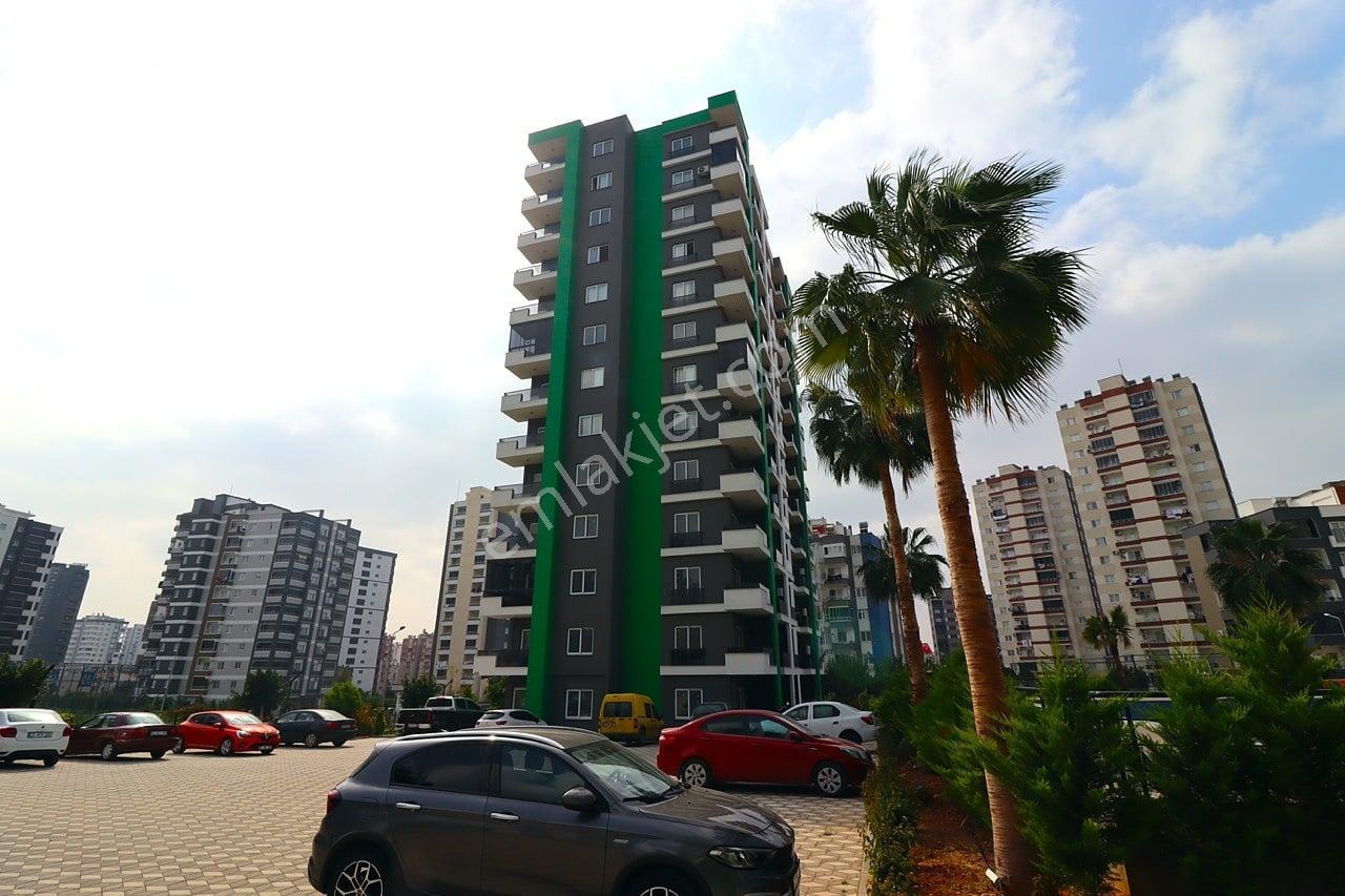 Mersin Mezitli’de Sahile Yakın Havuz Manzaralı Daire - Görsel 9
