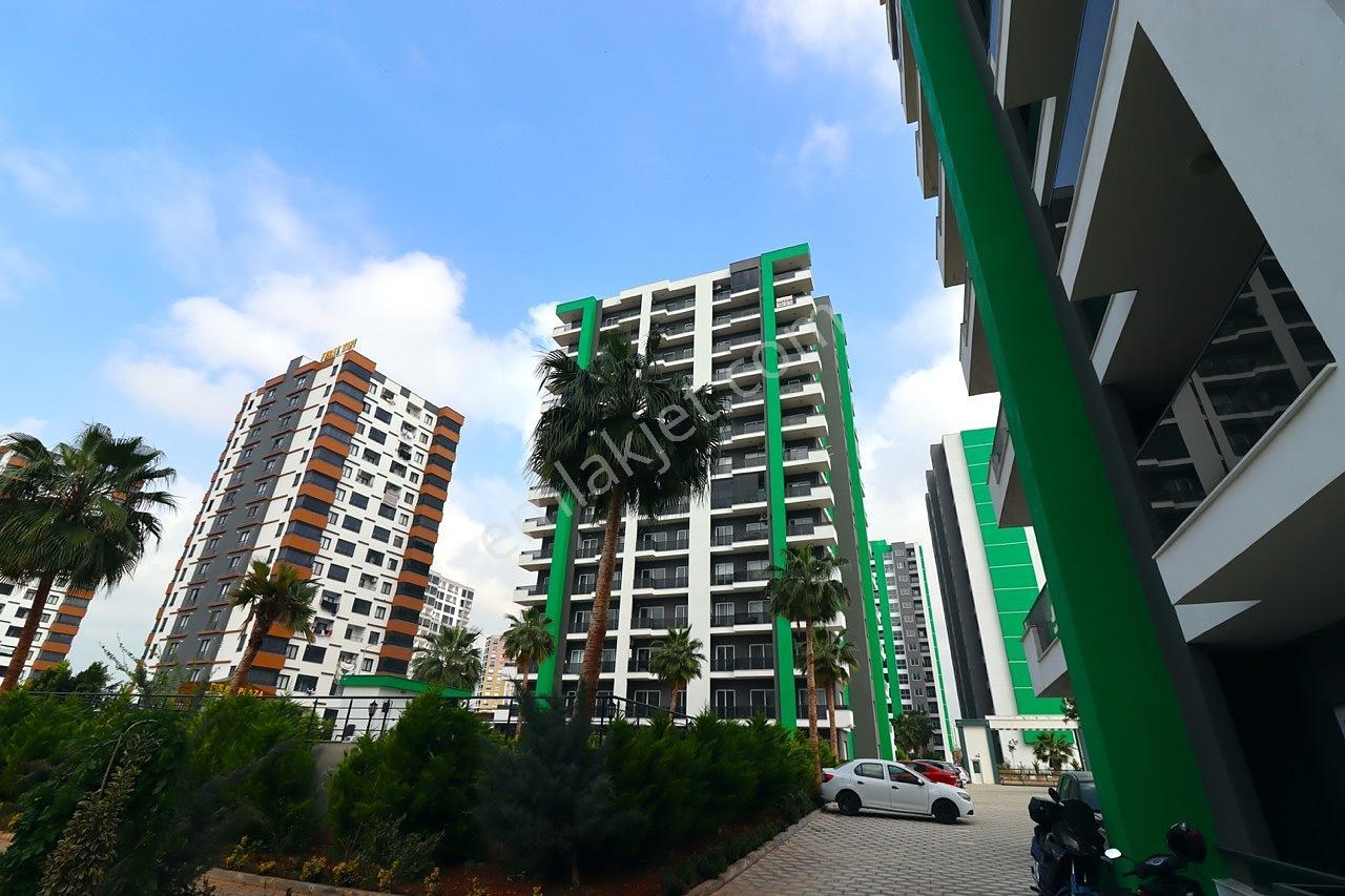 Mersin Mezitli’de Sahile Yakın Havuz Manzaralı Daire - Görsel 5