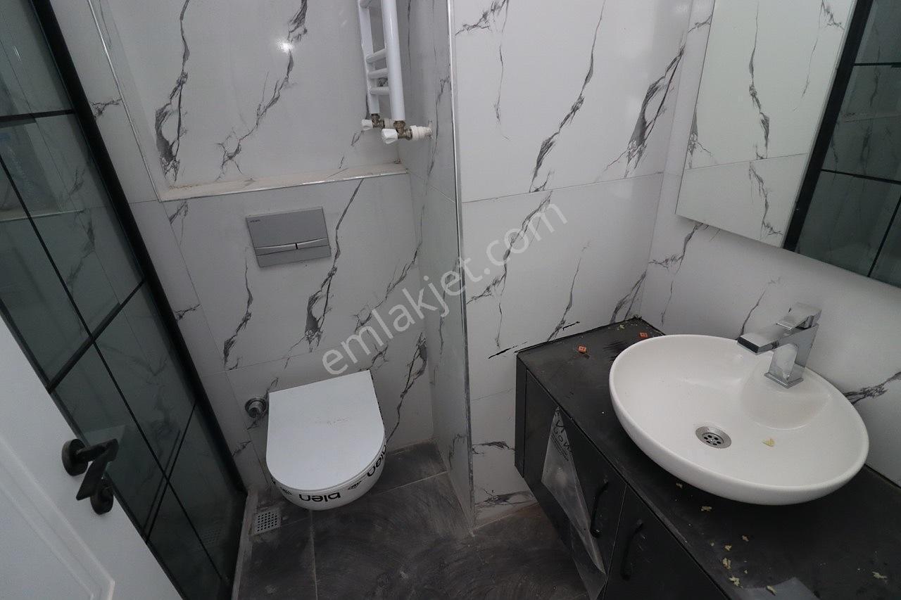 Mersin Mezitli’de Sahile Yakın Havuz Manzaralı Daire - Görsel 26