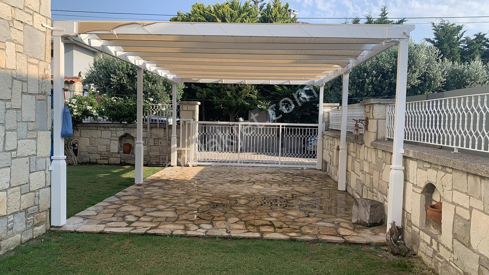 Çeşme’de Denize Ve Yat Limanına Yakın Taş Mimarili Villa - Görsel 25
