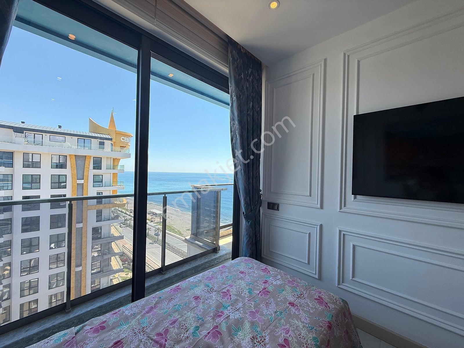 Alanya Mahmutlar'da Denize Sıfır Sitede 2+1 Eşyalı Daire - Görsel 31