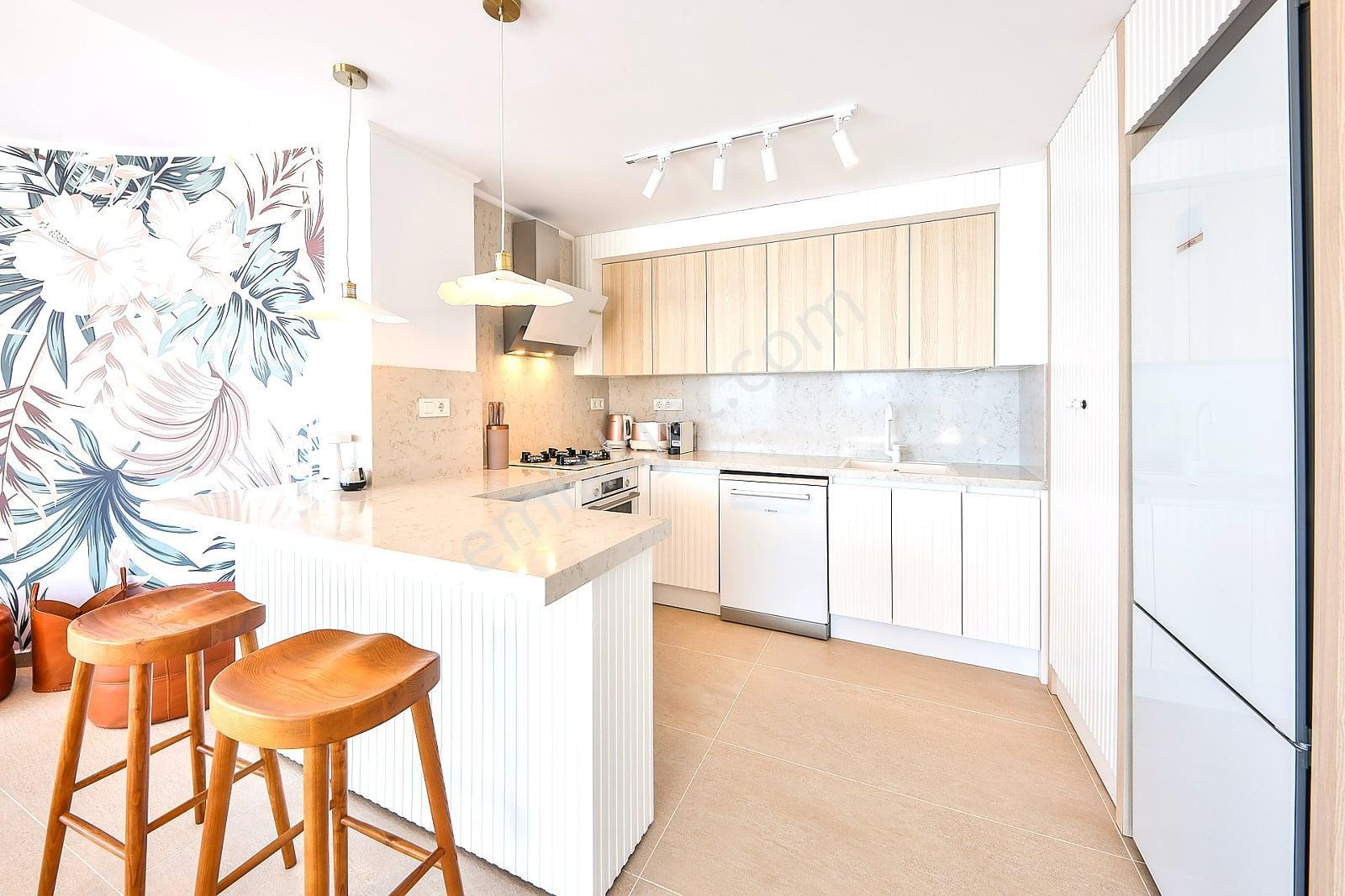 Kaş Kalkan’da Kapanmaz Deniz Manzaralı 2 Havuzlu Villa - Görsel 24