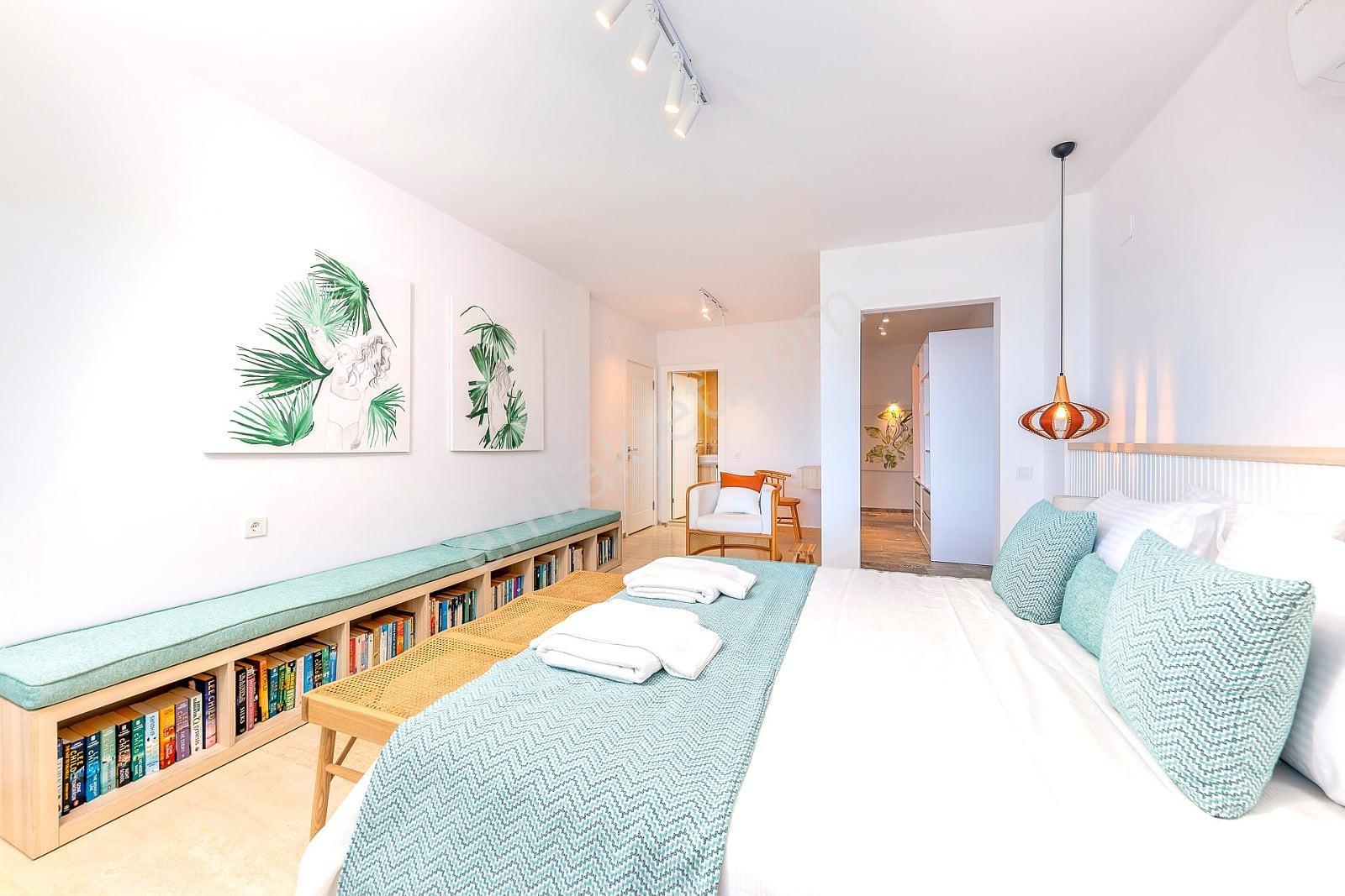 Kaş Kalkan’da Kapanmaz Deniz Manzaralı 2 Havuzlu Villa - Görsel 26
