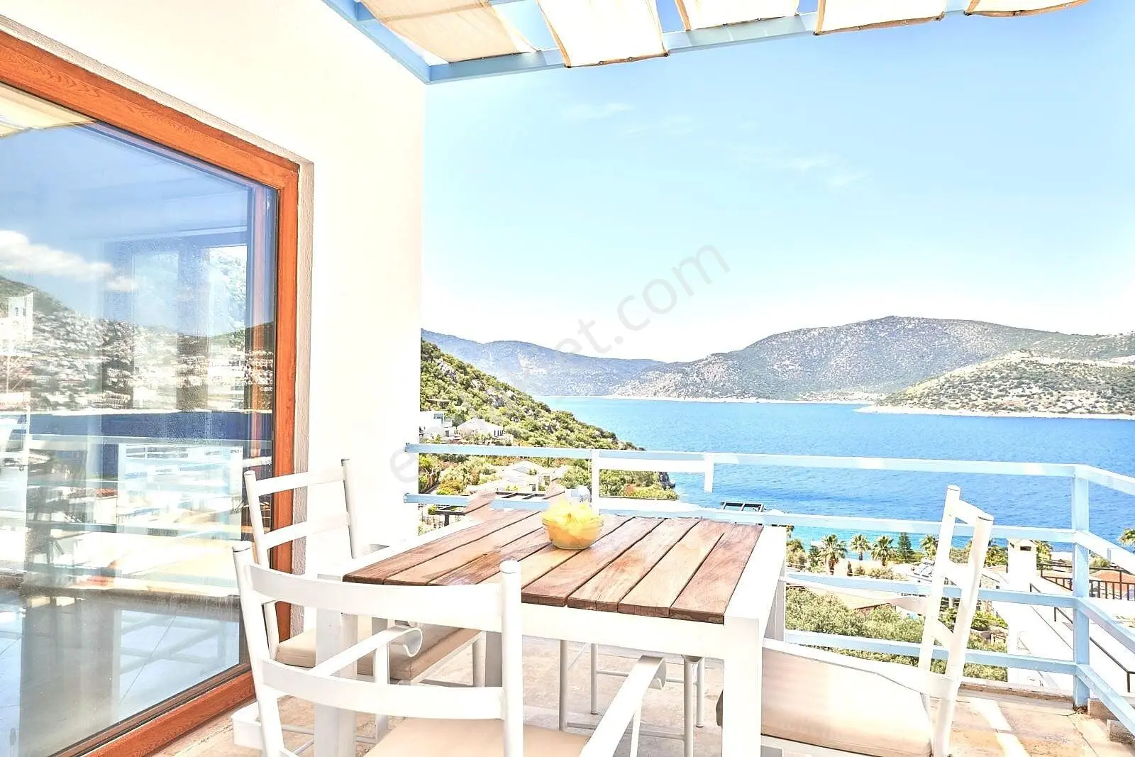 Kaş Kalkan Kışla’da Plaja Yürüme Mesafesinde Eşyalı Villa - Görsel 2