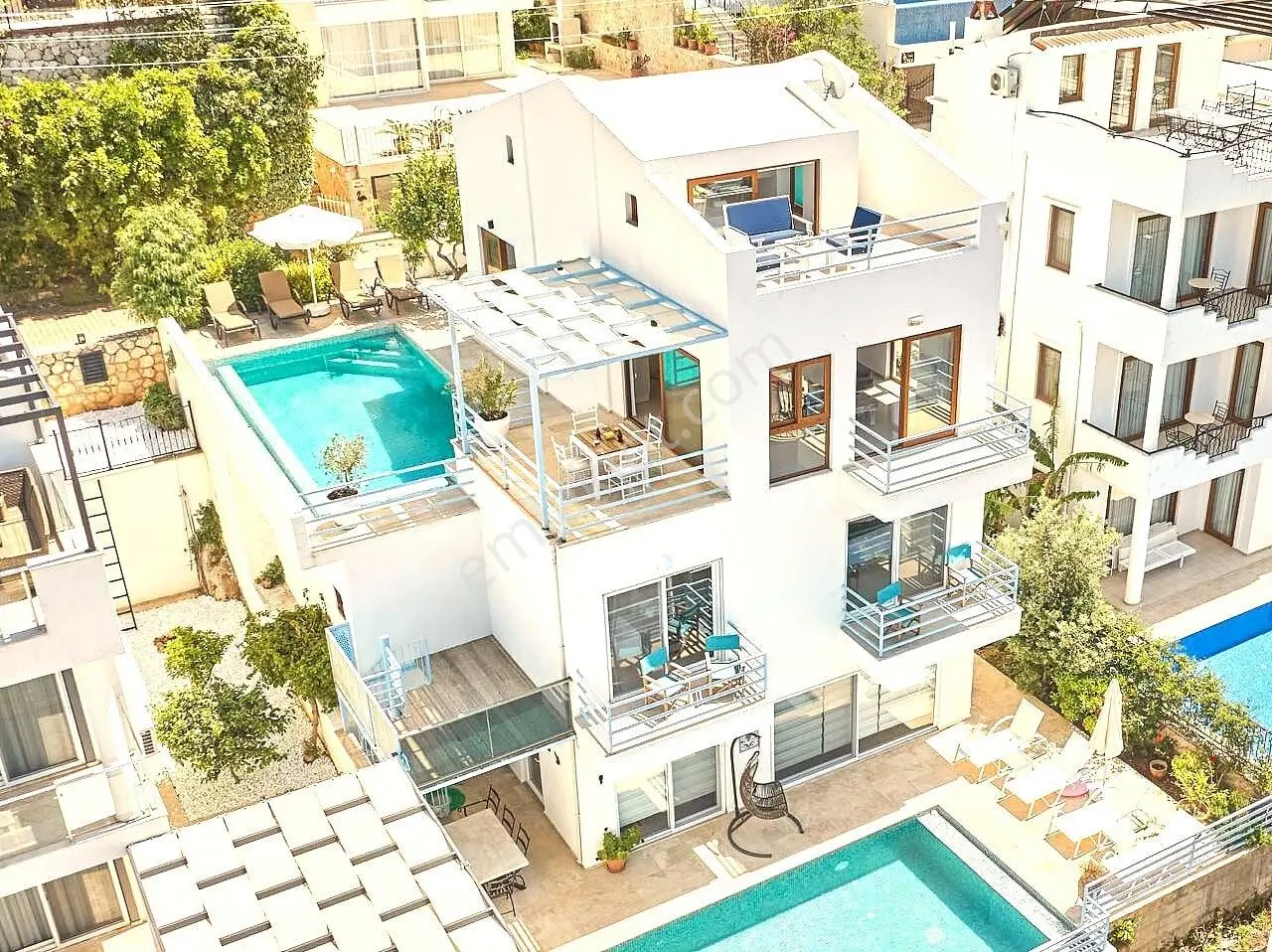 Kaş Kalkan Kışla’da Plaja Yürüme Mesafesinde Eşyalı Villa - Görsel 5