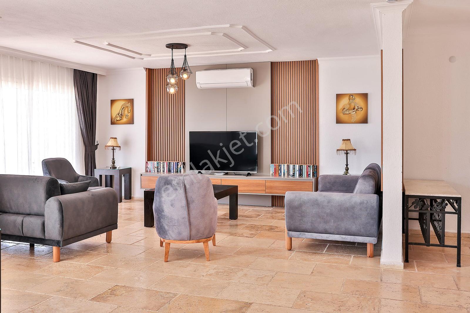 Kaş Kalkan'da Sonsuzluk Havuzlu 4+1 Lüks Villa - Görsel 19