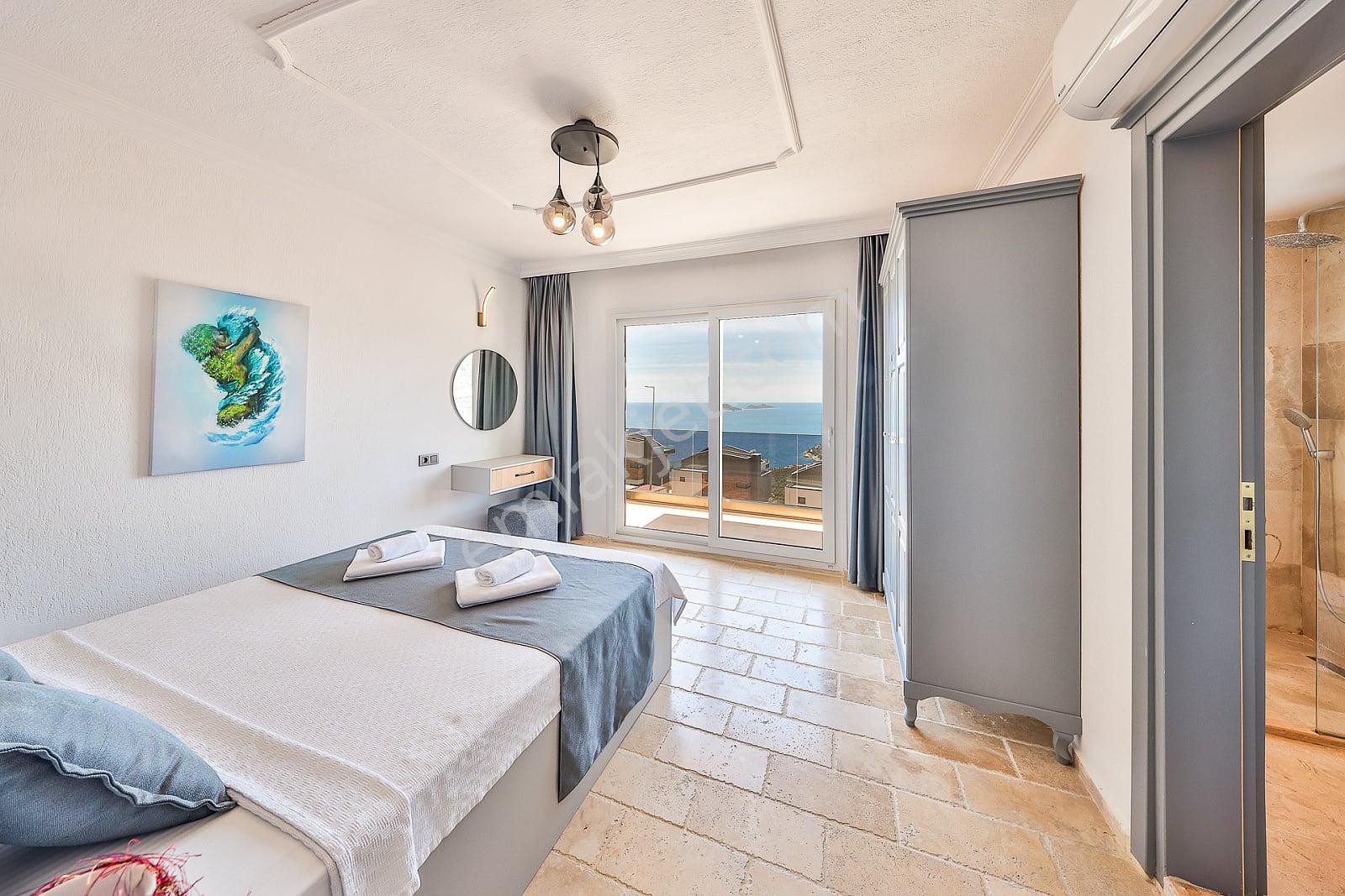 Kaş Kalkan'da Sonsuzluk Havuzlu 4+1 Lüks Villa - Görsel 29
