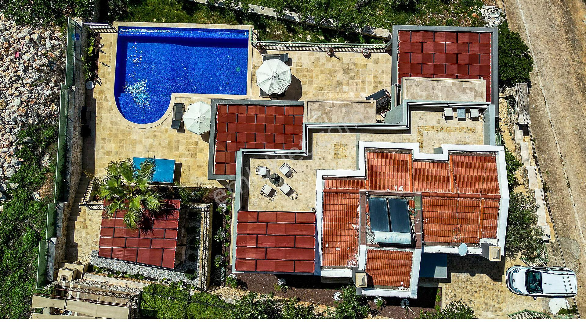 Kaş Kalkan'da Sonsuzluk Havuzlu 4+1 Lüks Villa - Görsel 3