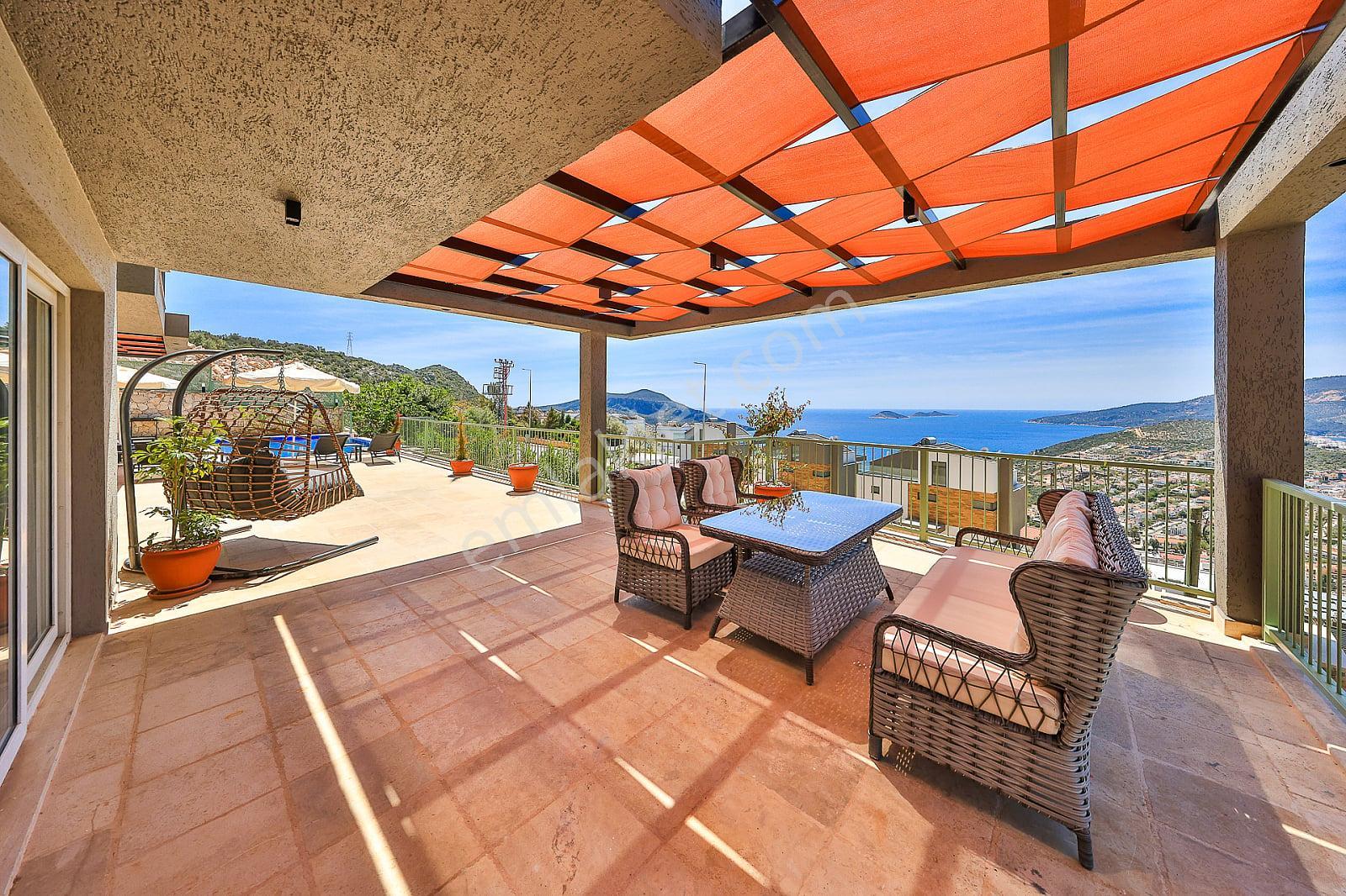 Kaş Kalkan'da Sonsuzluk Havuzlu 4+1 Lüks Villa - Görsel 12