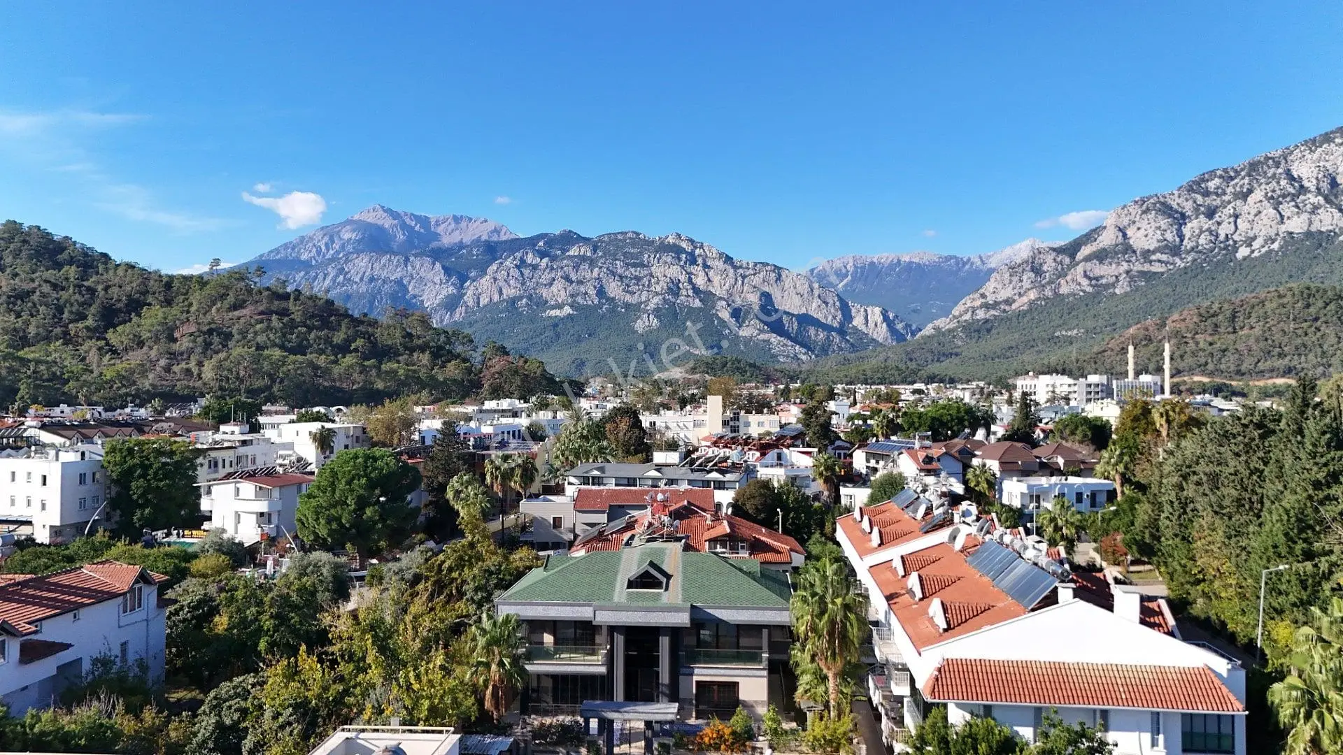 Antalya Kemer Merkezde Lüks Satılık Müstakil Villa - Görsel 4