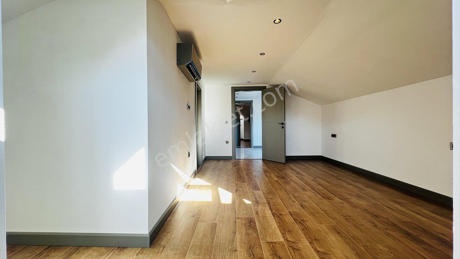 Antalya Kemer Merkezde Lüks Satılık Müstakil Villa - Görsel 18