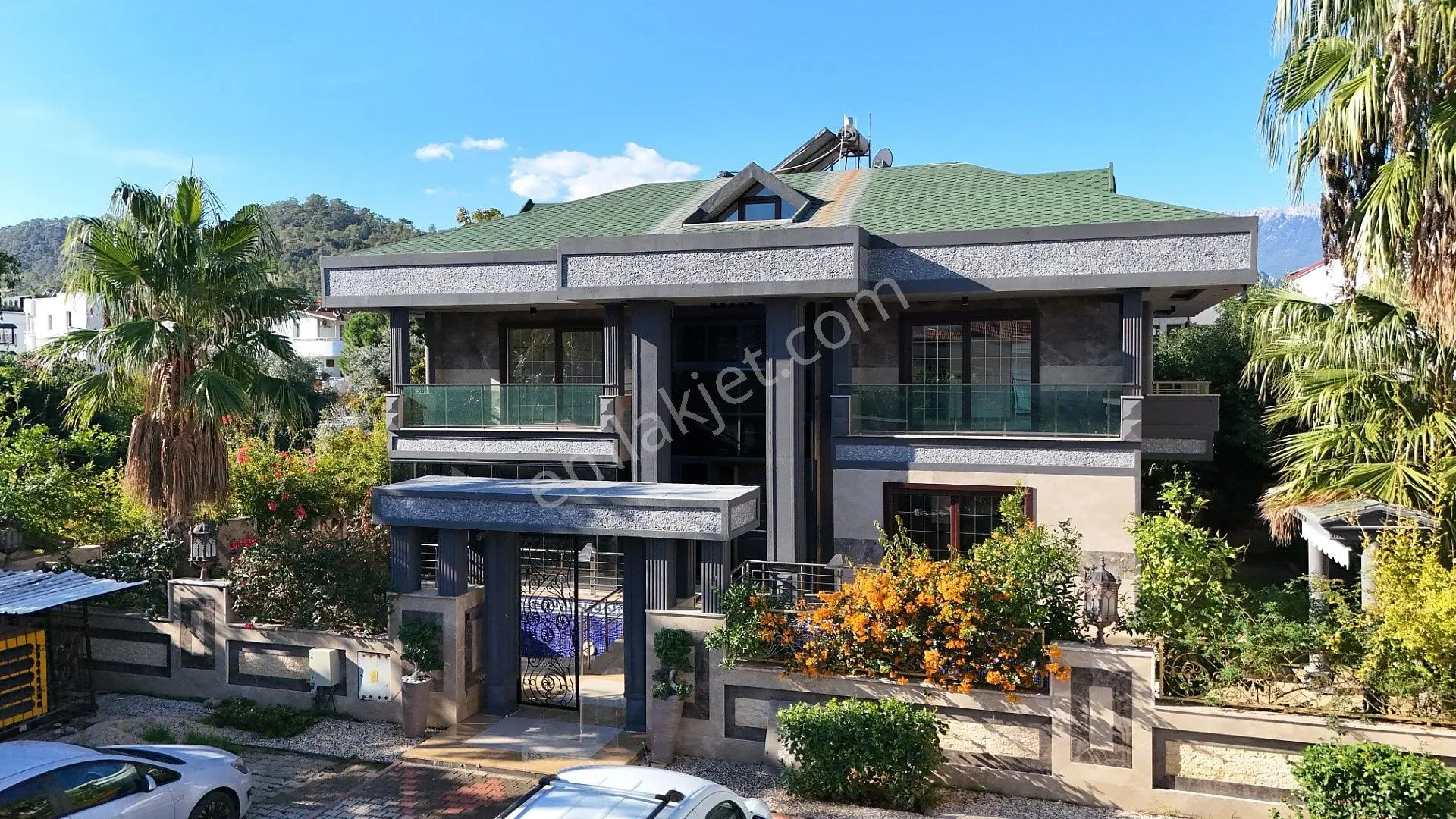 Antalya Kemer Merkezde Lüks Satılık Müstakil Villa - Görsel 2