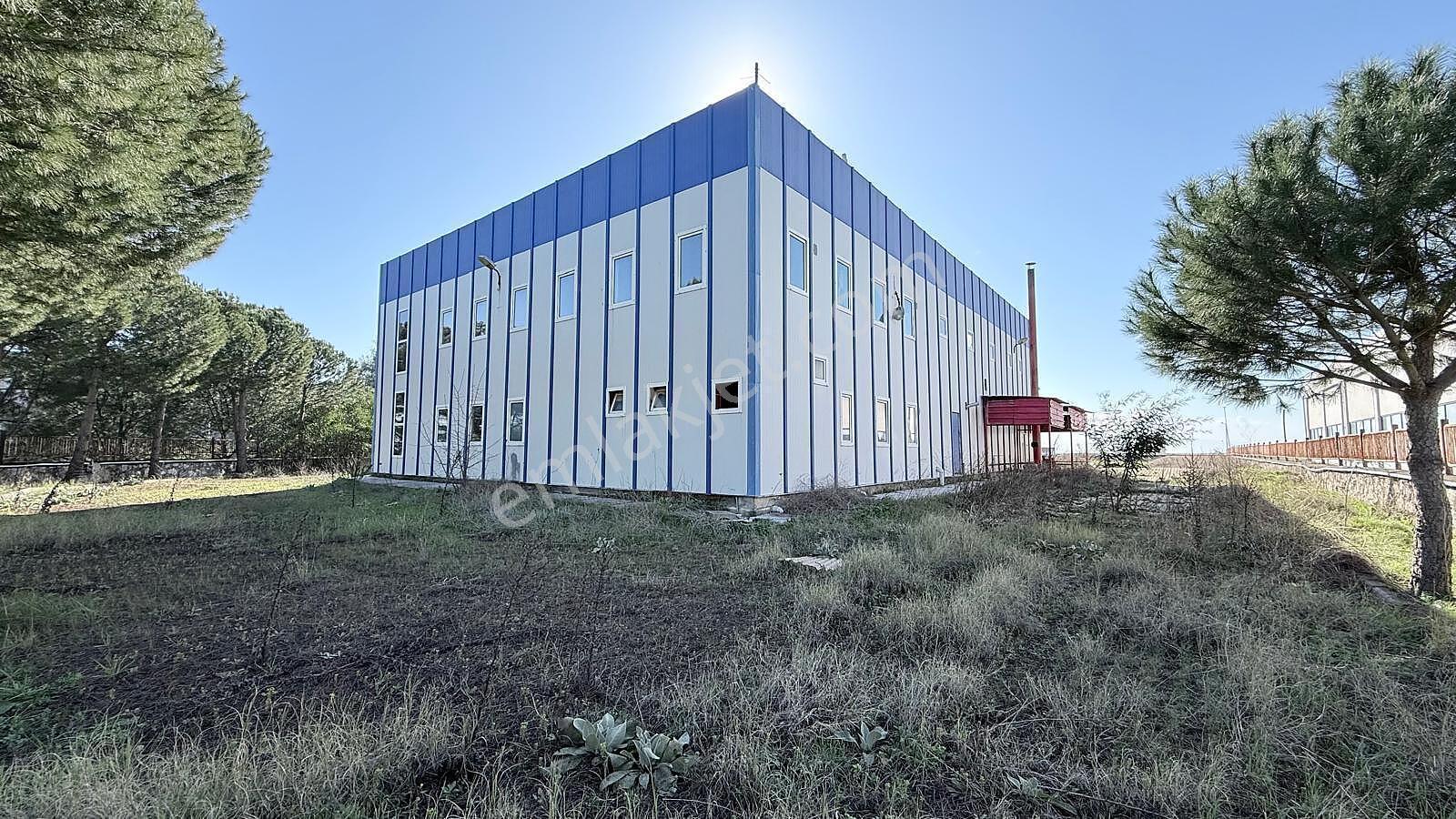 İzmir'de Vergi Avantajlı Üretime Hazır Arıtmalı Fabrika - Görsel 2