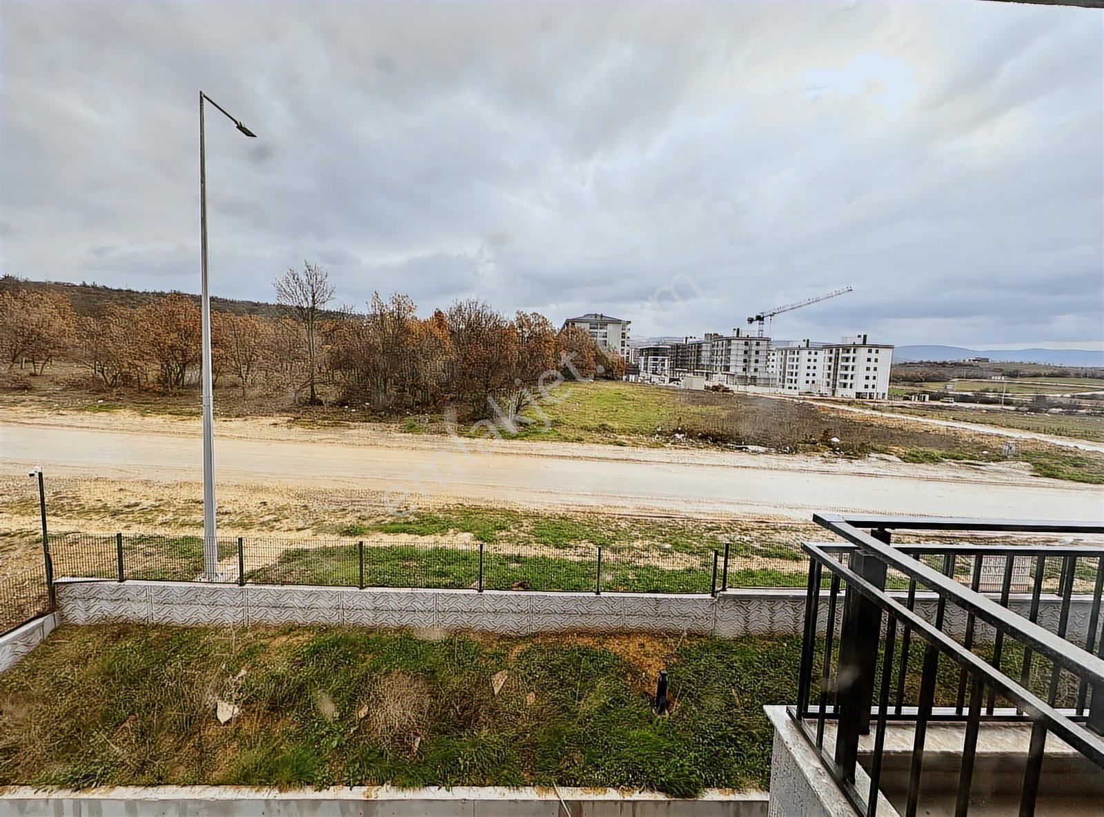 Remax Advantage'den Nilüfer Kayapa'da 2+1 Ara Kat Kiralık Daire - Görsel 2